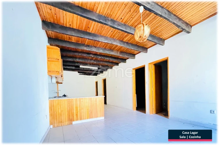 Moradia T3 para Venda em Frechas Foto 1