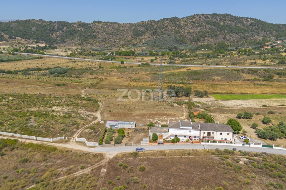 Terreno para Venda em Belmonte e Colmeal da Torre Foto 1