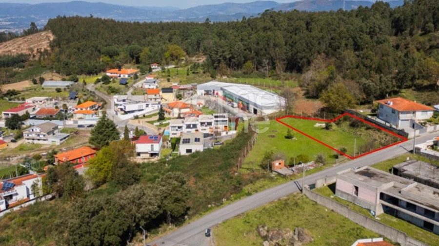 Terreno para Venda em Este (São Pedro e São Mamede)