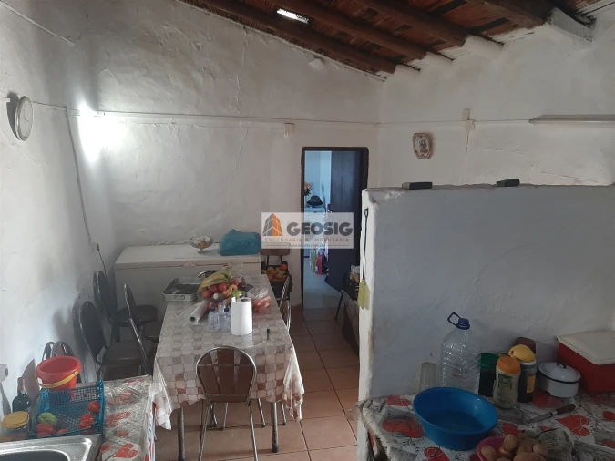 Quinta T6 para Venda em São Barnabe Foto 8