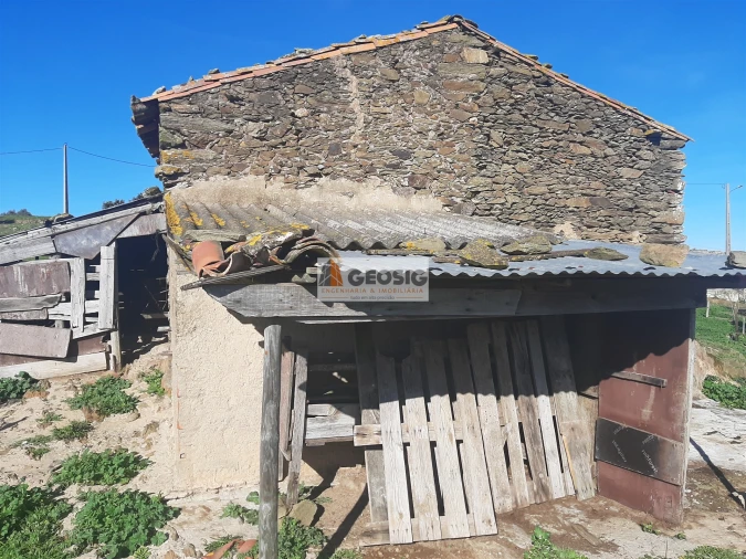 Quinta T6 para Venda em São Barnabe Foto 15