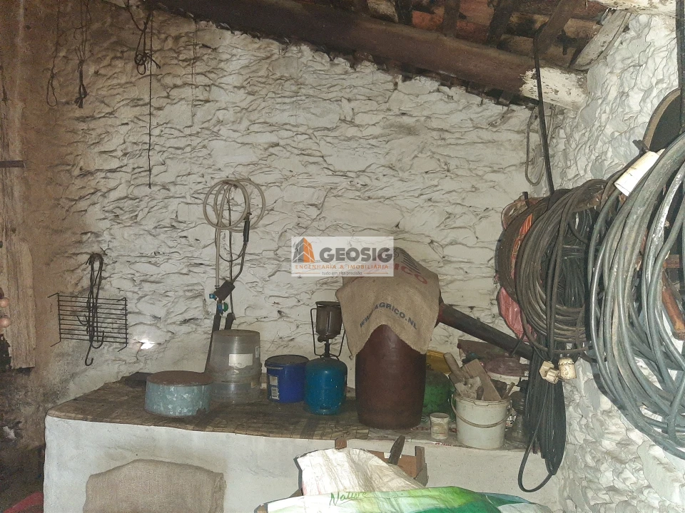 Quinta T6 para Venda em São Barnabe Foto 21