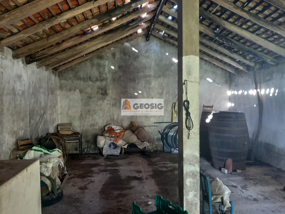 Quinta T6 para Venda em São Barnabe Foto 28