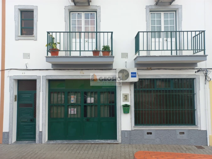 Loja para Venda em Almodôvar e Graça dos Padrões Foto 2