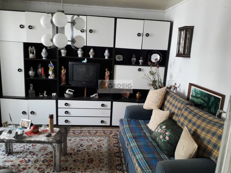 Moradia T4 para Venda em Almodôvar e Graça dos Padrões Foto 4