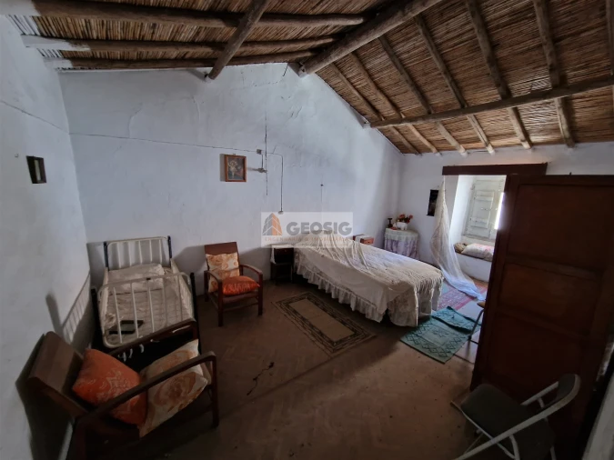 Moradia T4 para Venda em Almodôvar e Graça dos Padrões Foto 14