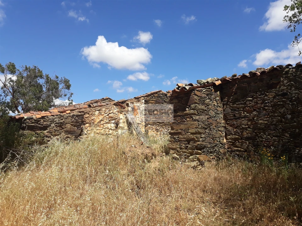 Quinta T1 para Venda em Ourique Foto 4