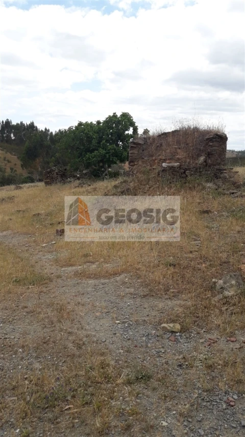 Quinta T1 para Venda em Ourique