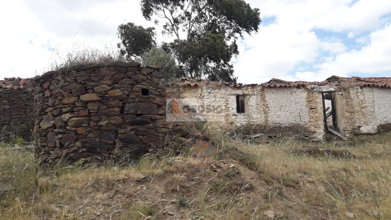 Quinta T1 para Venda em Ourique Foto 2
