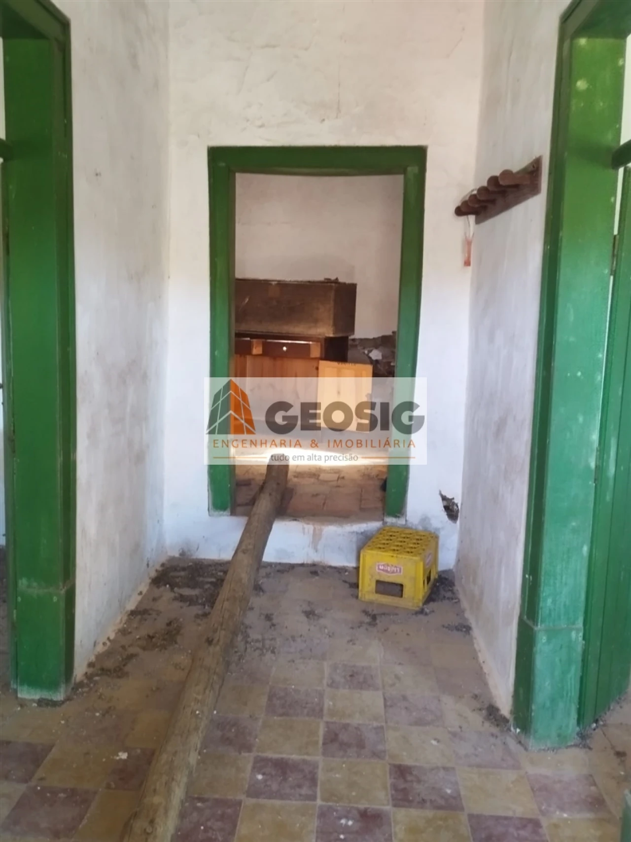 Moradia T2 para Venda em Ameixial Foto 6