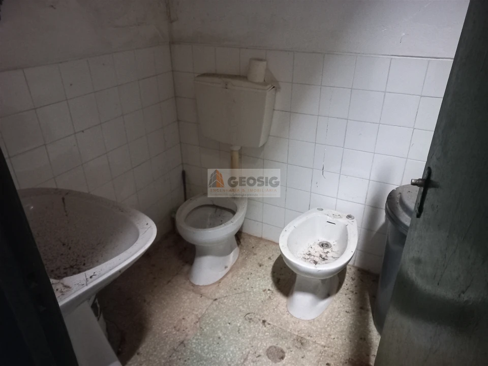 Quinta T2 para Venda em Ameixial Foto 12