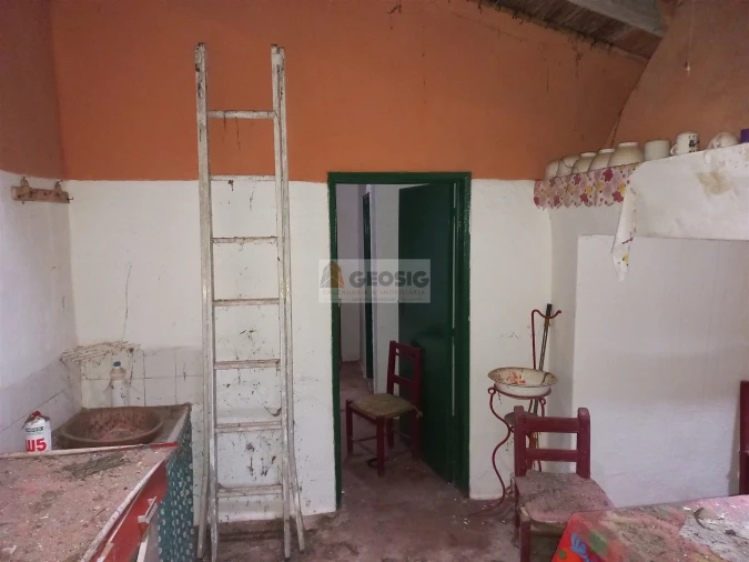 Quinta T2 para Venda em Ameixial Foto 13