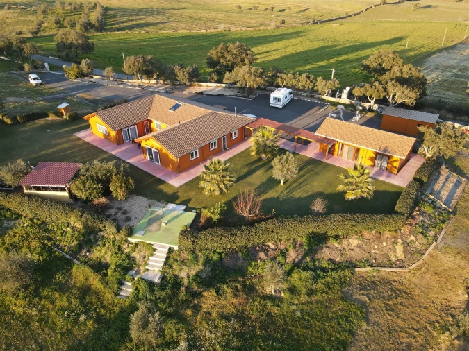 Moradia T6 para Venda em Almodôvar e Graça dos Padrões Foto 1