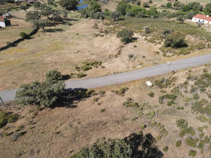 Moradia T2 para Venda em Ameixial Foto 13