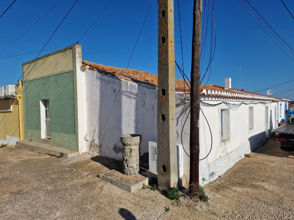 Moradia T3 para Venda em Martim Longo Foto 16