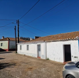 Moradia T3 para Venda em Martim Longo