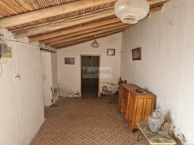 Moradia T3 para Venda em Martim Longo Foto 9