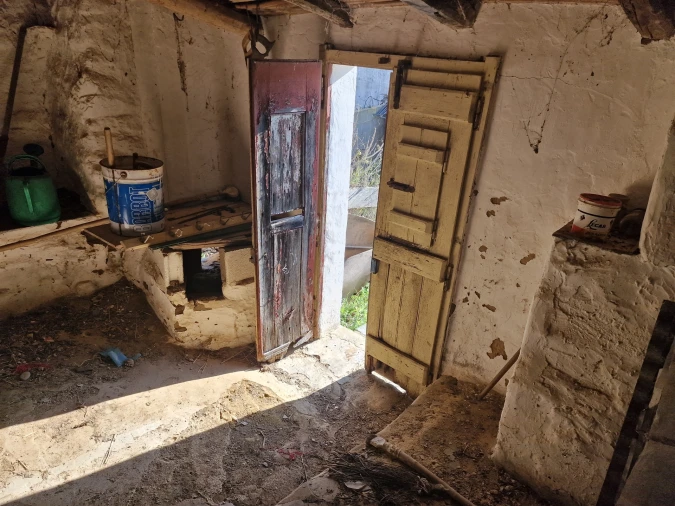 Moradia T1 para Venda em Martim Longo Foto 11