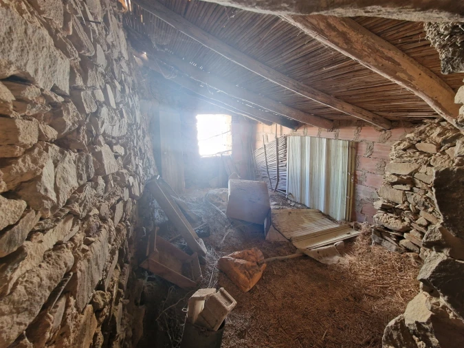 Moradia T1 para Venda em Martim Longo Foto 13