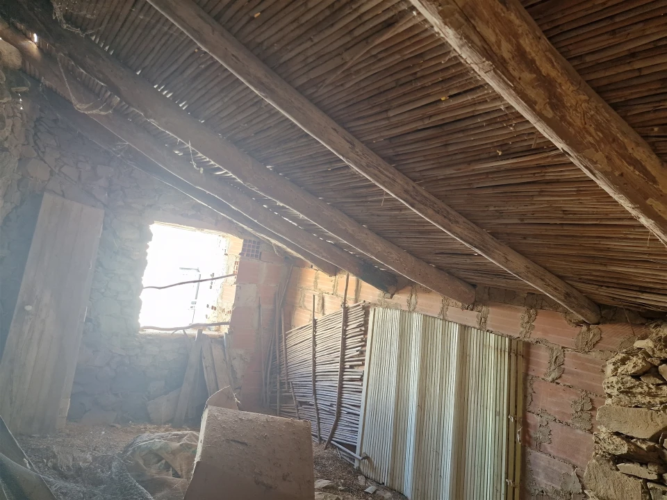 Moradia T1 para Venda em Martim Longo Foto 14