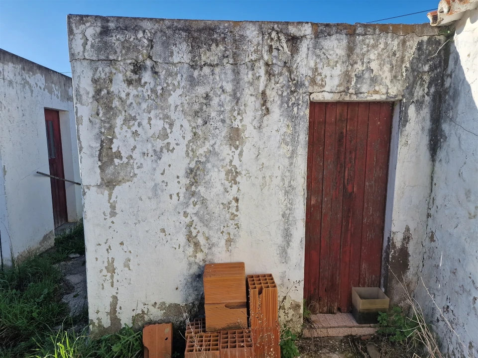 Moradia T1 para Venda em Martim Longo Foto 7