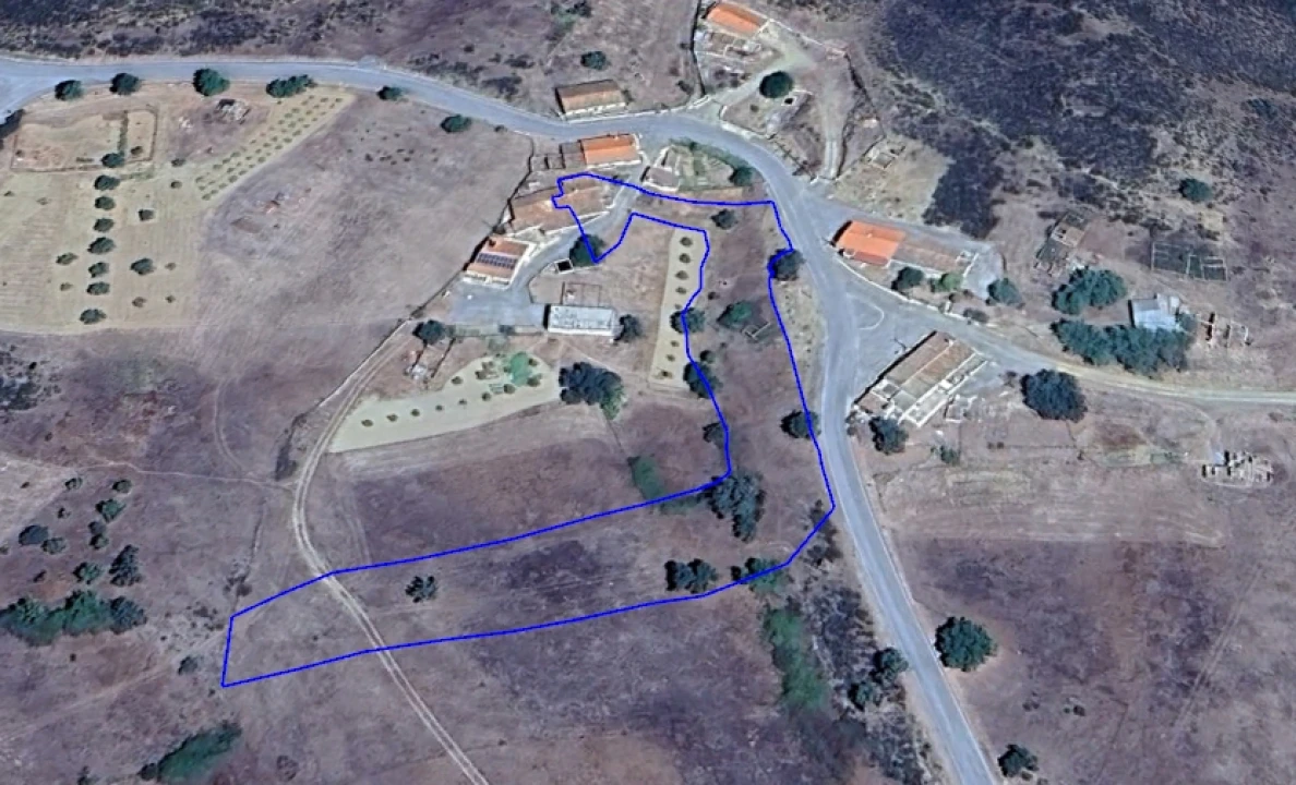 Quinta T3 para Venda em Santa Cruz Foto 28