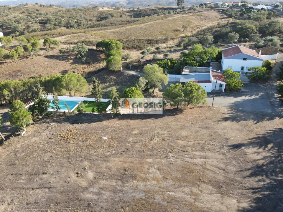 Quinta T3 para Venda em Santa Cruz Foto 22