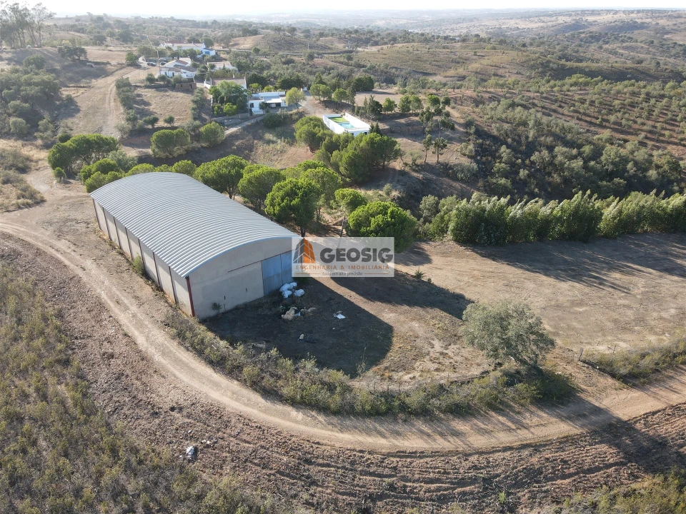 Quinta T3 para Venda em Santa Cruz Foto 24