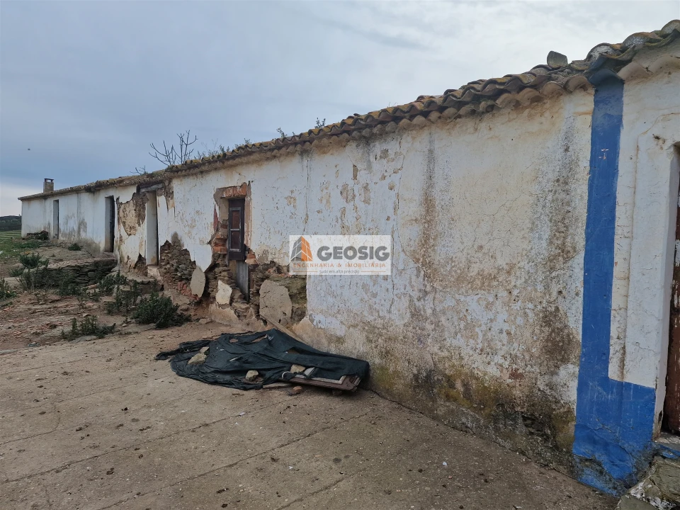 Moradia T3 para Venda em Ourique Foto 2