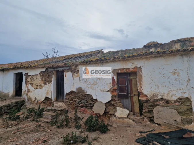 Moradia T3 para Venda em Ourique Foto 5