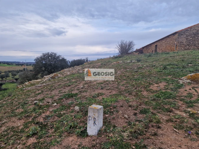 Moradia T3 para Venda em Ourique Foto 12