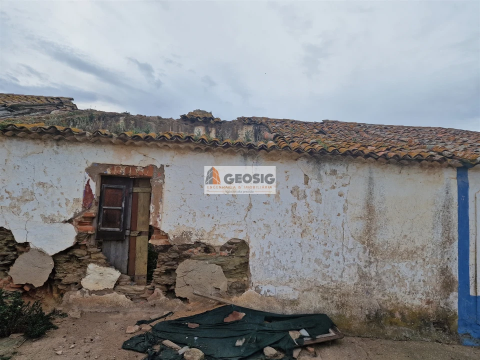 Moradia T3 para Venda em Ourique Foto 4