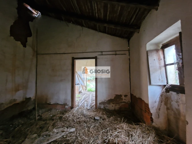 Quinta T2 para Venda em São Barnabe Foto 4