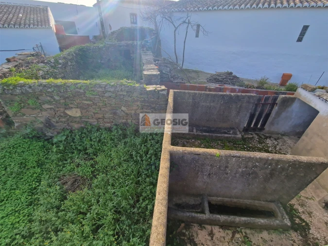 Moradia T2 para Venda em Santa Cruz Foto 16