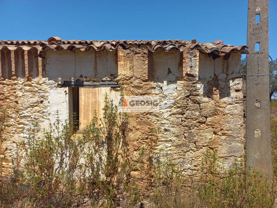 Quinta T0 para Venda em Santa Clara-A-Nova e Gomes Aires Foto 7