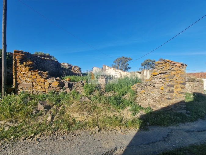 Moradia T2 para Venda em São Marcos da Ataboeira Foto 2