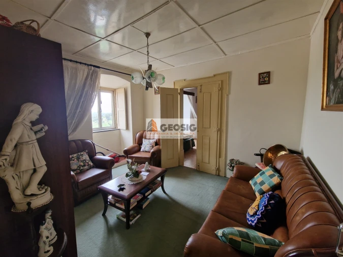 Moradia T2 para Venda em Santa Cruz Foto 14