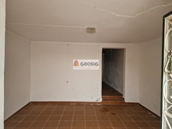 Moradia T2 para Venda em Santa Cruz Foto 10