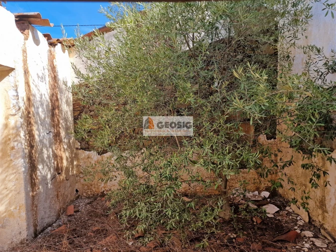 Moradia T3 para Venda em Vaqueiros Foto 7