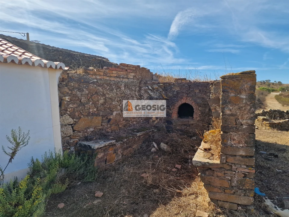 Moradia T3 para Venda em Vaqueiros Foto 8