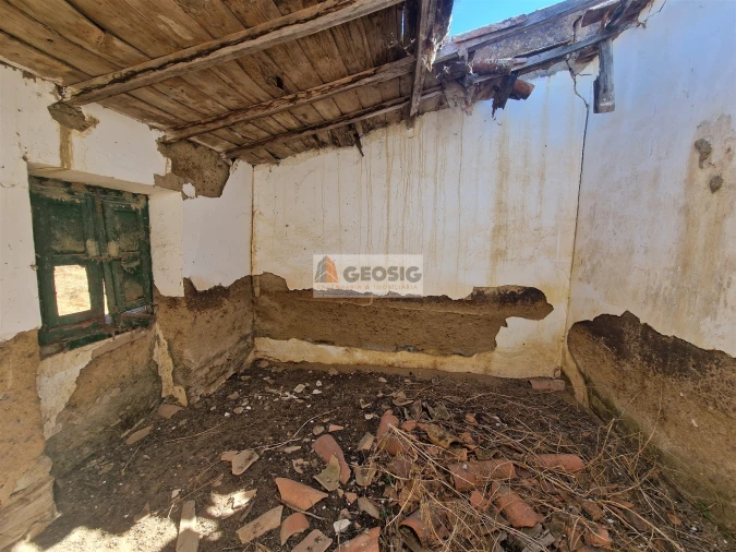 Quinta T4 para Venda em Ourique Foto 14