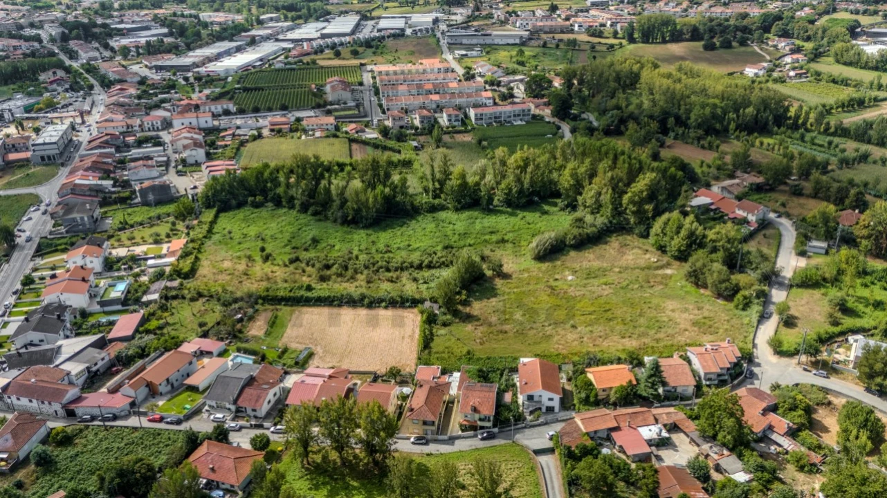 Terreno Misto para Venda em Merelim (São Pedro) e Frossos Foto 14