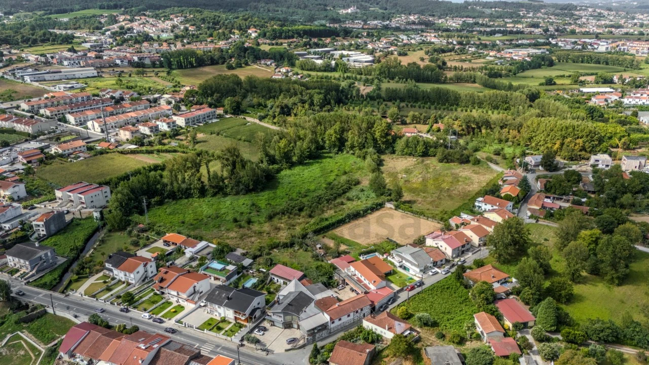 Terreno Misto para Venda em Merelim (São Pedro) e Frossos Foto 15