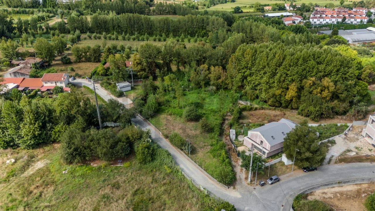 Terreno Misto para Venda em Merelim (São Pedro) e Frossos Foto 18