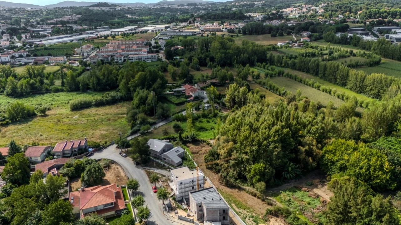 Terreno Misto para Venda em Merelim (São Pedro) e Frossos Foto 22