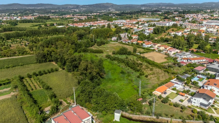 Terreno Misto para Venda em Merelim (São Pedro) e Frossos Foto 5