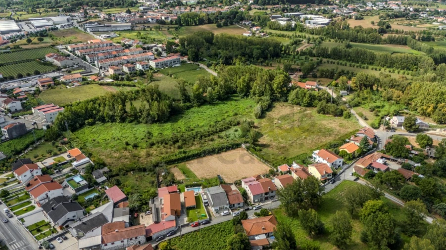 Terreno Misto para Venda em Merelim (São Pedro) e Frossos Foto 13