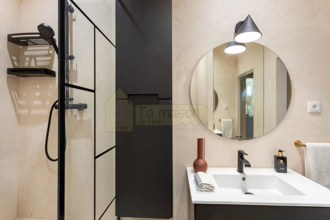 Apartamento T2 para Venda em Olhão Foto 11