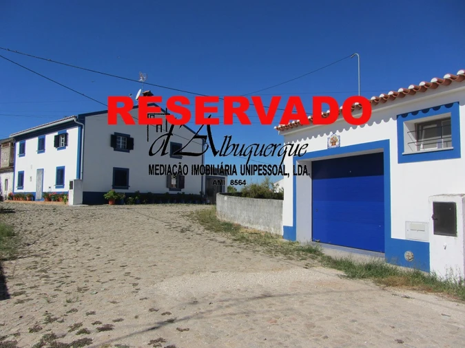 Quinta T4 para Venda em Monte da Pedra
