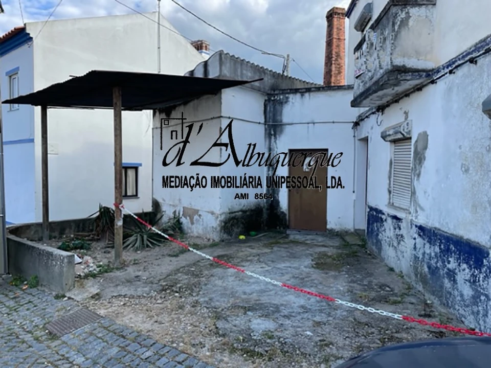 Negócio para Venda em Ponte de Sor, Tramaga e Vale de Açor Foto 1